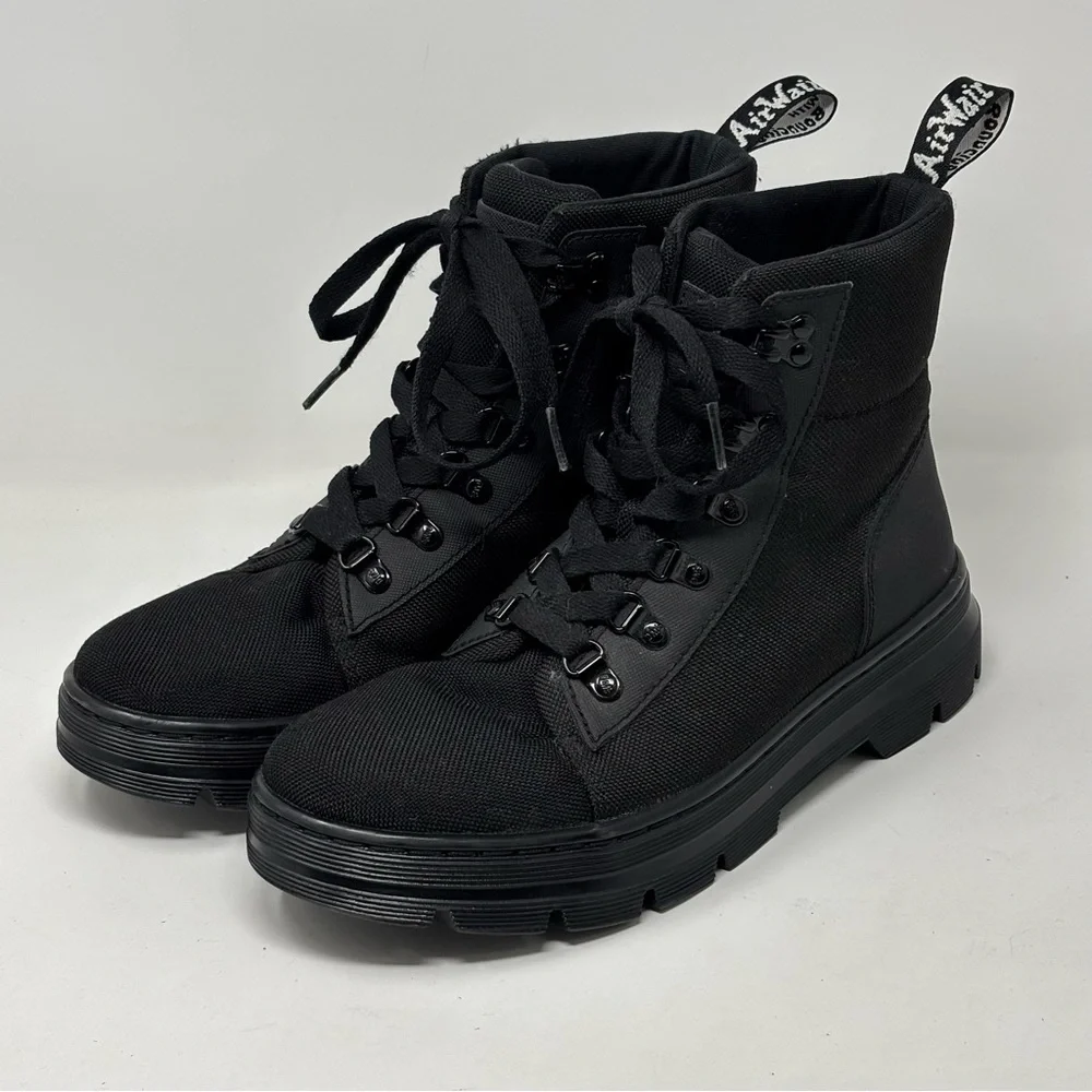 Dr. Martens Combs Women’s Pooh Casual Black Lace Up Boots Size 9 - Picture 1 of 11